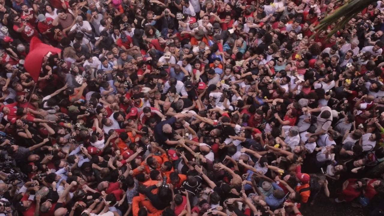 Une démocratie en danger (2019)